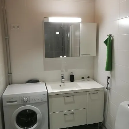 Cozy 2br Lux 8 *